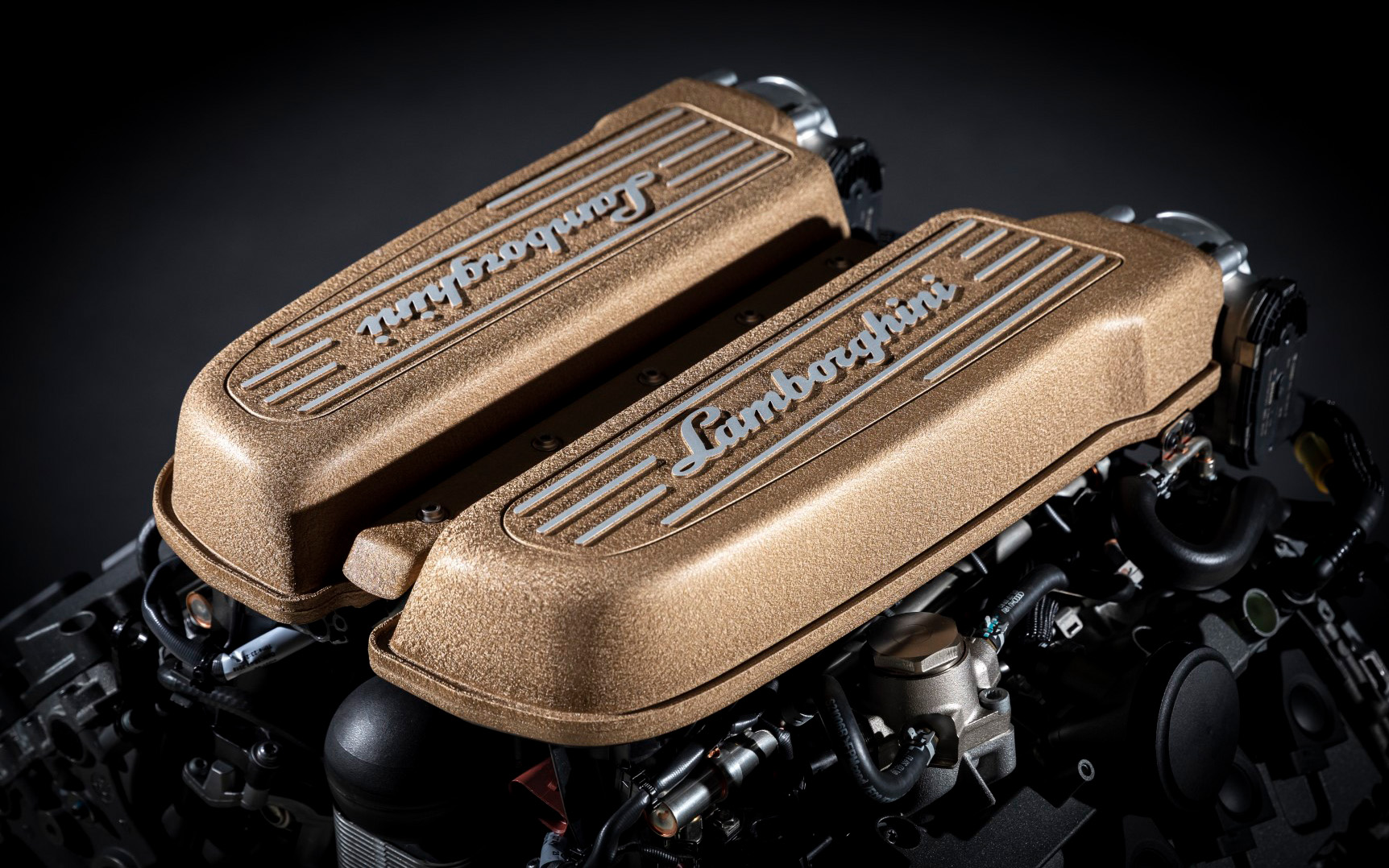<p>Naponta mindegy 5646 motor készült, amelyeket a Volkswagen Konszern 35 gyártótelephelyére szállítottunk ki</p>
