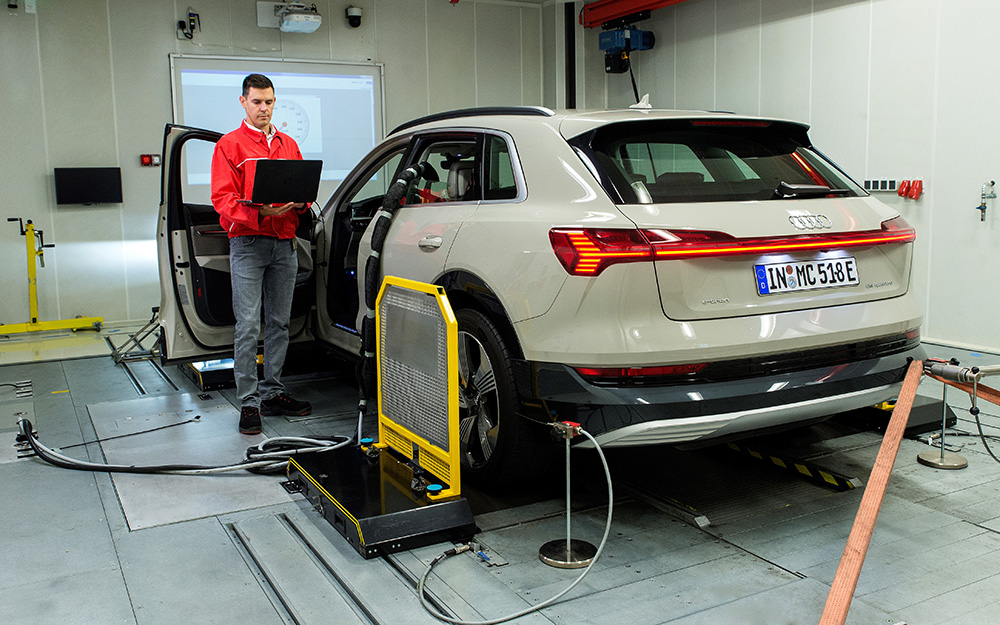 Roller brake test bench